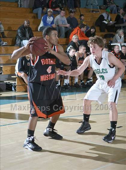 Thumbnail 1 in Foothill vs El Camino (Sheldon Winter Classic) photogallery.