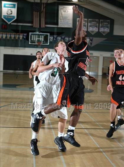 Thumbnail 3 in Foothill vs El Camino (Sheldon Winter Classic) photogallery.