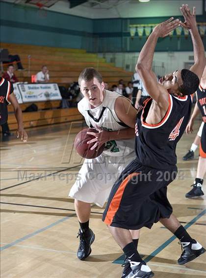 Thumbnail 3 in Foothill vs El Camino (Sheldon Winter Classic) photogallery.