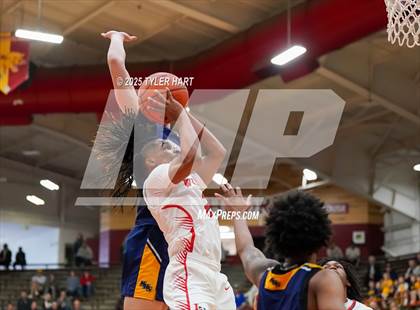 Thumbnail 2 in Mooresville vs. Lawrence North (IHSAA 4A Regional) photogallery.