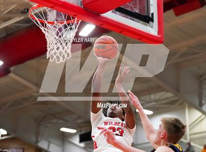 Thumbnail 1 in Mooresville vs. Lawrence North (IHSAA 4A Regional) photogallery.