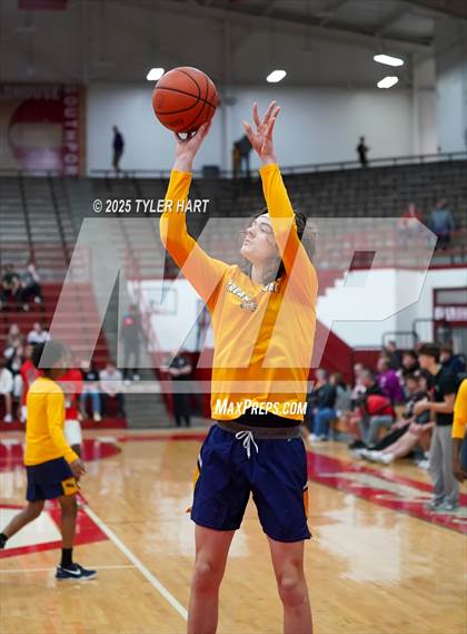 Thumbnail 3 in Mooresville vs. Lawrence North (IHSAA 4A Regional) photogallery.