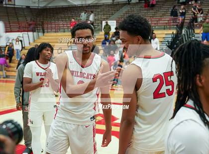 Thumbnail 3 in Mooresville vs. Lawrence North (IHSAA 4A Regional) photogallery.