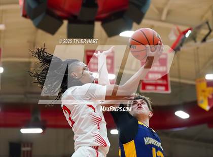 Thumbnail 3 in Mooresville vs. Lawrence North (IHSAA 4A Regional) photogallery.