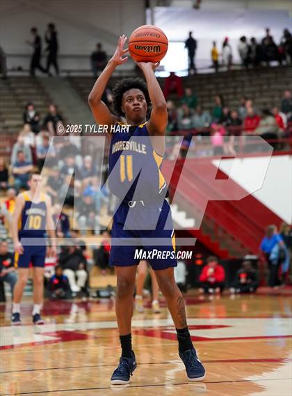 Thumbnail 3 in Mooresville vs. Lawrence North (IHSAA 4A Regional) photogallery.