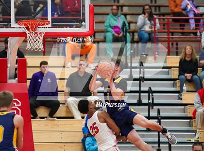 Thumbnail 3 in Mooresville vs. Lawrence North (IHSAA 4A Regional) photogallery.
