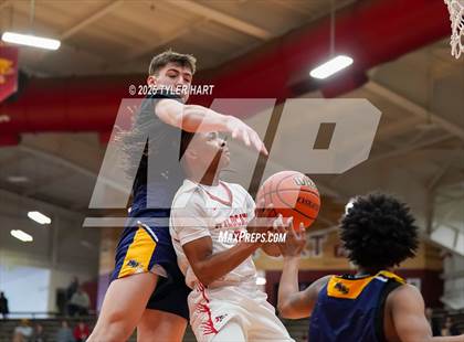 Thumbnail 2 in Mooresville vs. Lawrence North (IHSAA 4A Regional) photogallery.