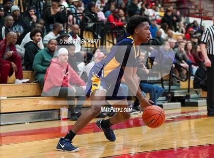 Thumbnail 3 in Mooresville vs. Lawrence North (IHSAA 4A Regional) photogallery.
