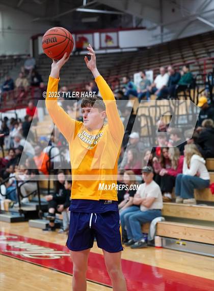 Thumbnail 2 in Mooresville vs. Lawrence North (IHSAA 4A Regional) photogallery.