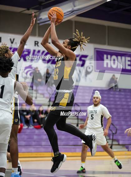 Thumbnail 3 in Roy vs. Cottonwood (Riverton Holiday Tournament) photogallery.