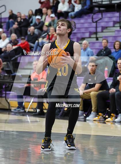 Thumbnail 1 in Roy vs. Cottonwood (Riverton Holiday Tournament) photogallery.