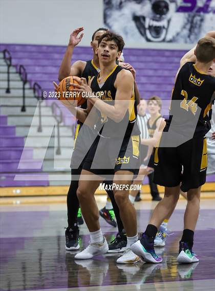 Thumbnail 1 in Roy vs. Cottonwood (Riverton Holiday Tournament) photogallery.