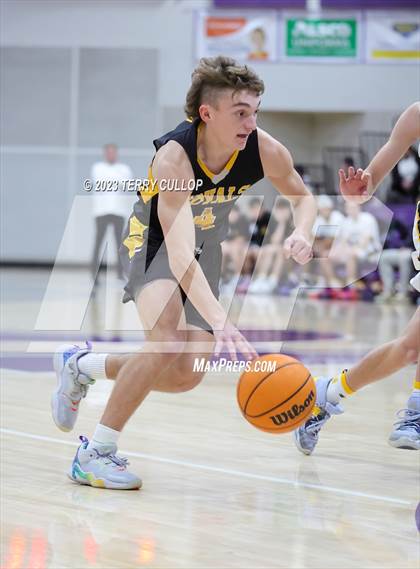 Thumbnail 2 in Roy vs. Cottonwood (Riverton Holiday Tournament) photogallery.