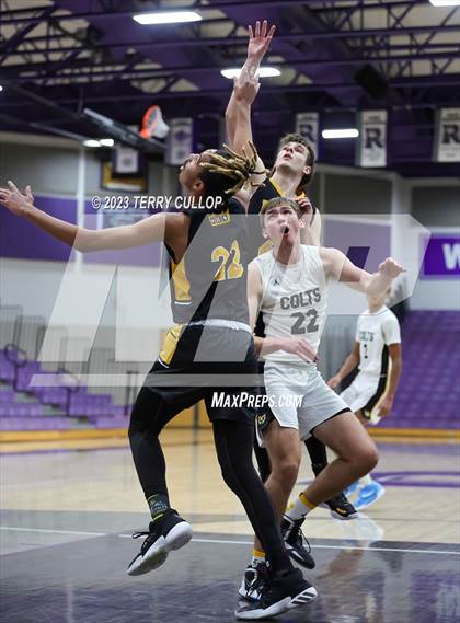 Thumbnail 2 in Roy vs. Cottonwood (Riverton Holiday Tournament) photogallery.