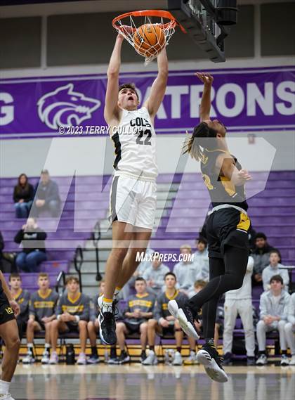 Thumbnail 1 in Roy vs. Cottonwood (Riverton Holiday Tournament) photogallery.