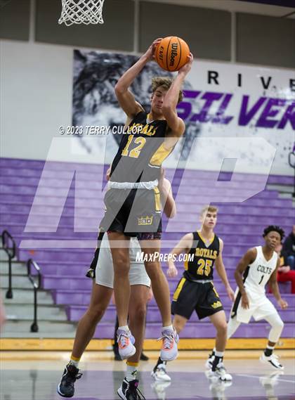Thumbnail 3 in Roy vs. Cottonwood (Riverton Holiday Tournament) photogallery.