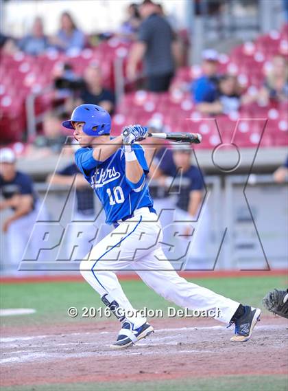 Thumbnail 1 in Flower Mound vs. Midlothian (UIL 6A Area Playoff) photogallery.