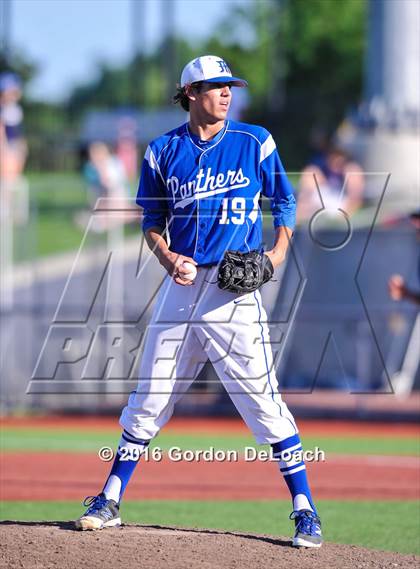 Thumbnail 1 in Flower Mound vs. Midlothian (UIL 6A Area Playoff) photogallery.