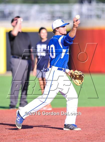 Thumbnail 2 in Flower Mound vs. Midlothian (UIL 6A Area Playoff) photogallery.