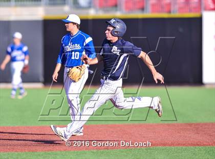 Thumbnail 3 in Flower Mound vs. Midlothian (UIL 6A Area Playoff) photogallery.