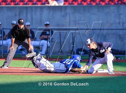 Thumbnail 2 in Flower Mound vs. Midlothian (UIL 6A Area Playoff) photogallery.