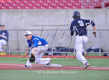 Thumbnail 3 in Flower Mound vs. Midlothian (UIL 6A Area Playoff) photogallery.