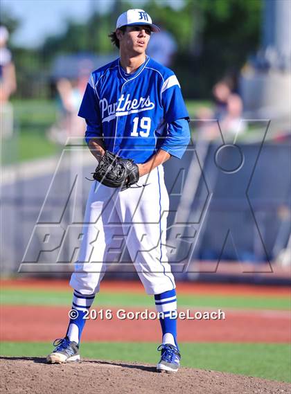 Thumbnail 2 in Flower Mound vs. Midlothian (UIL 6A Area Playoff) photogallery.