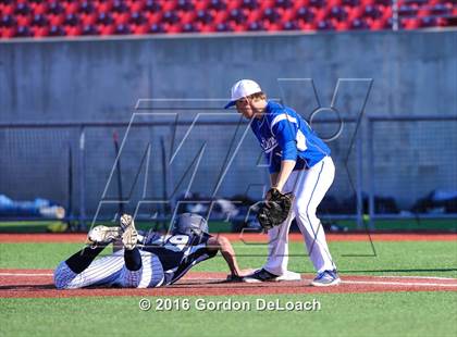 Thumbnail 2 in Flower Mound vs. Midlothian (UIL 6A Area Playoff) photogallery.