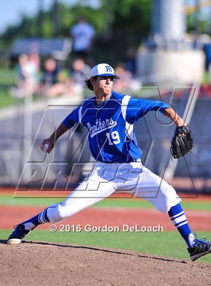 Thumbnail 1 in Flower Mound vs. Midlothian (UIL 6A Area Playoff) photogallery.