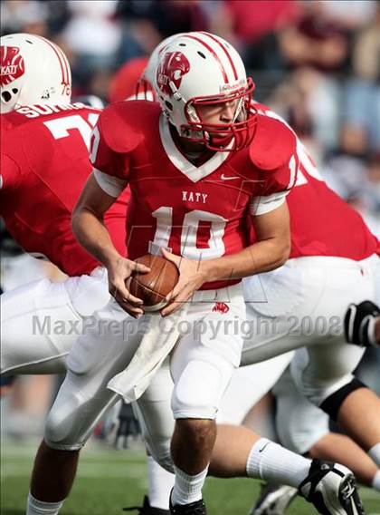 Thumbnail 1 in Smithson Valley vs. Katy (Texas 5A D2 Semifinal) photogallery.
