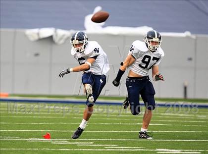 Thumbnail 1 in Smithson Valley vs. Katy (Texas 5A D2 Semifinal) photogallery.