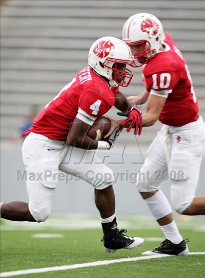 Thumbnail 1 in Smithson Valley vs. Katy (Texas 5A D2 Semifinal) photogallery.