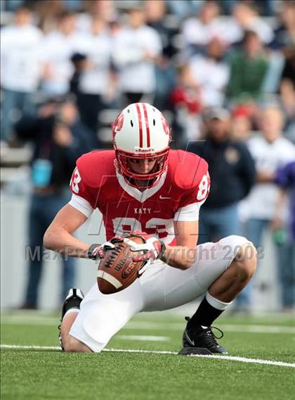 Thumbnail 1 in Smithson Valley vs. Katy (Texas 5A D2 Semifinal) photogallery.