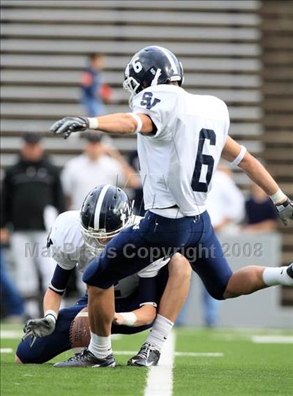 Thumbnail 2 in Smithson Valley vs. Katy (Texas 5A D2 Semifinal) photogallery.