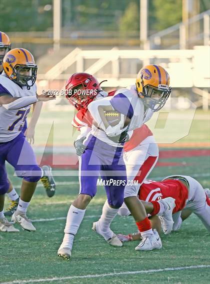 Thumbnail 3 in Lake Braddock @ Annandale photogallery.