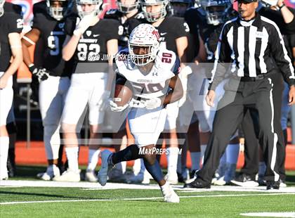 Thumbnail 2 in SA Roosevelt vs. Vandegrift (UIL 6A D2 Area Playoff) photogallery.