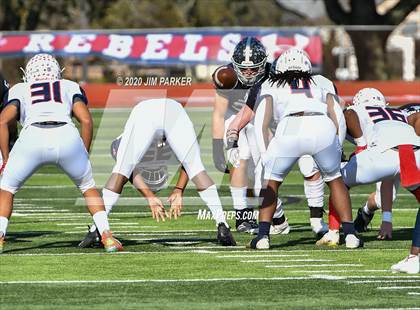 Thumbnail 3 in SA Roosevelt vs. Vandegrift (UIL 6A D2 Area Playoff) photogallery.