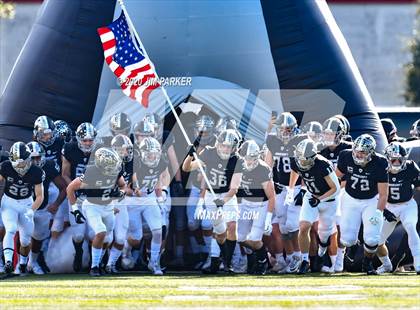 Thumbnail 2 in SA Roosevelt vs. Vandegrift (UIL 6A D2 Area Playoff) photogallery.
