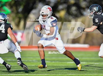 Thumbnail 3 in SA Roosevelt vs. Vandegrift (UIL 6A D2 Area Playoff) photogallery.