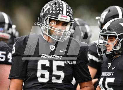 Thumbnail 2 in SA Roosevelt vs. Vandegrift (UIL 6A D2 Area Playoff) photogallery.
