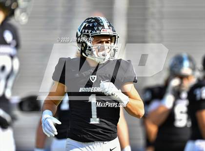 Thumbnail 1 in SA Roosevelt vs. Vandegrift (UIL 6A D2 Area Playoff) photogallery.