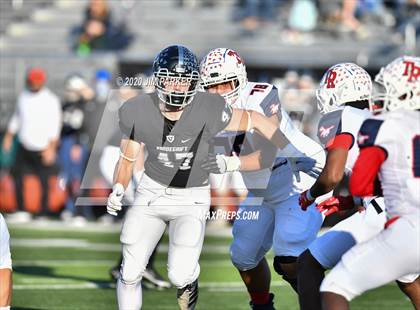 Thumbnail 3 in SA Roosevelt vs. Vandegrift (UIL 6A D2 Area Playoff) photogallery.