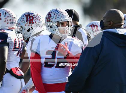Thumbnail 2 in SA Roosevelt vs. Vandegrift (UIL 6A D2 Area Playoff) photogallery.