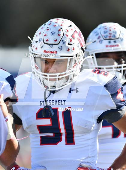 Thumbnail 2 in SA Roosevelt vs. Vandegrift (UIL 6A D2 Area Playoff) photogallery.