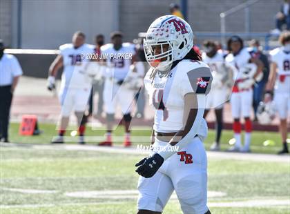 Thumbnail 3 in SA Roosevelt vs. Vandegrift (UIL 6A D2 Area Playoff) photogallery.