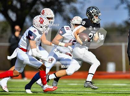 Thumbnail 3 in SA Roosevelt vs. Vandegrift (UIL 6A D2 Area Playoff) photogallery.