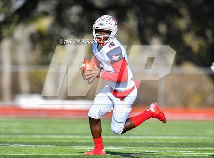 Thumbnail 1 in SA Roosevelt vs. Vandegrift (UIL 6A D2 Area Playoff) photogallery.