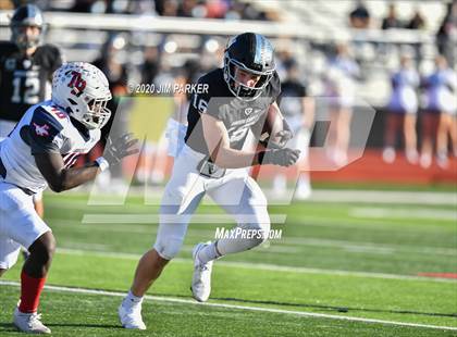 Thumbnail 1 in SA Roosevelt vs. Vandegrift (UIL 6A D2 Area Playoff) photogallery.