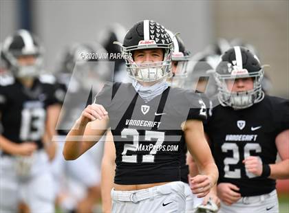 Thumbnail 1 in SA Roosevelt vs. Vandegrift (UIL 6A D2 Area Playoff) photogallery.