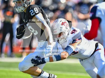 Thumbnail 2 in SA Roosevelt vs. Vandegrift (UIL 6A D2 Area Playoff) photogallery.